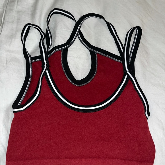 Out From Under Debra Seamless Keyhole Bra Top - Picture 2 of 3